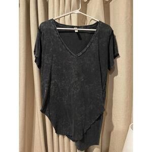 Pebby forevee mineral acid wash side slit tee